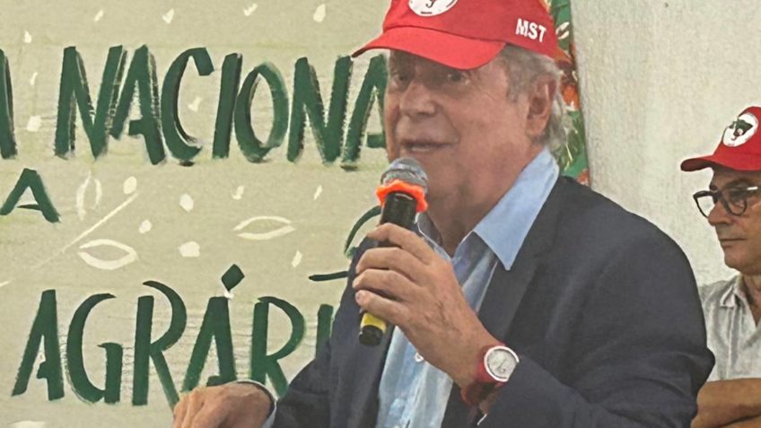 PDT da Câmara não vai votar contra o governo, diz Dirceu