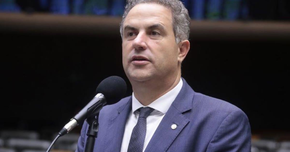Relator propõe suspender Gilvan da Federal por 3 meses, em vez de 6