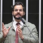 Após mais de uma década, Câmara aprova o PL do Mar