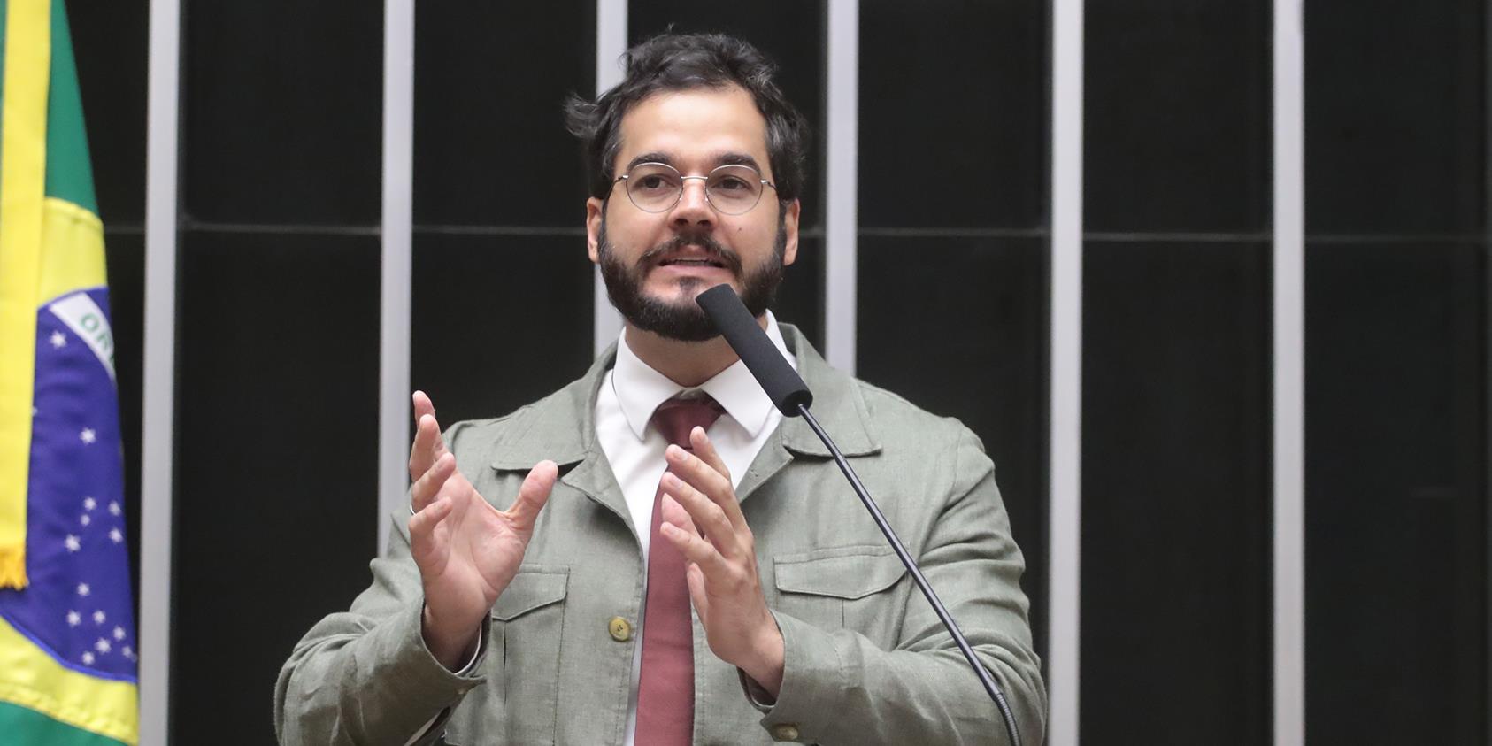 Após mais de uma década, Câmara aprova o PL do Mar