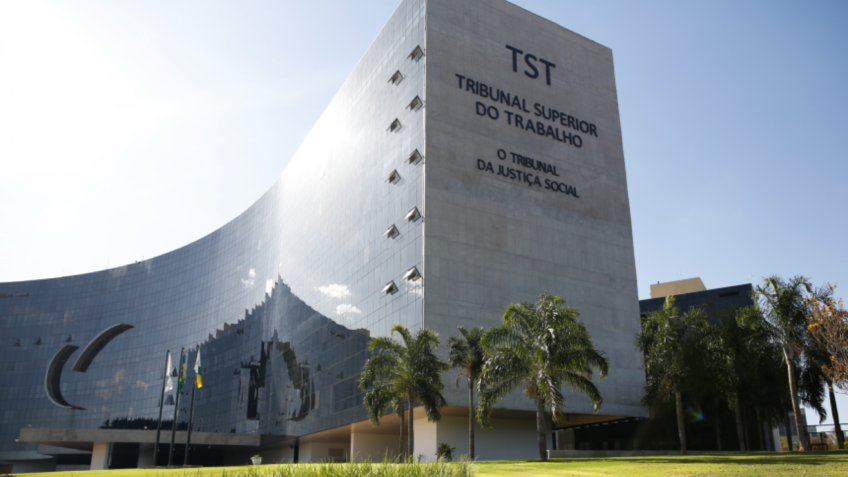 Número de ações trabalhistas bate recorde em 15 anos