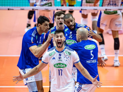 Com vitória de virada, Cruzeiro supera o Campinas e é campeão da Superliga Masculina