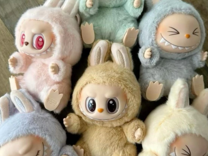 “Esse bicho é feio ou estiloso?”: Labubu, o brinquedo que dividiu a internet e virou item de desejo