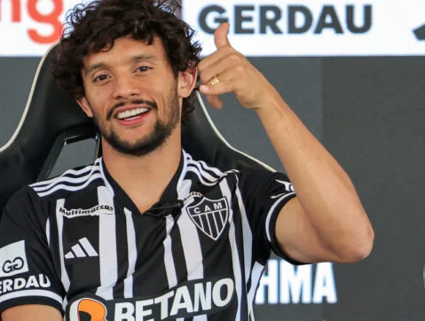 Scarpa consegue penhorar Palio de R$ 24 mil após sofrer golpe de R$ 6 mi