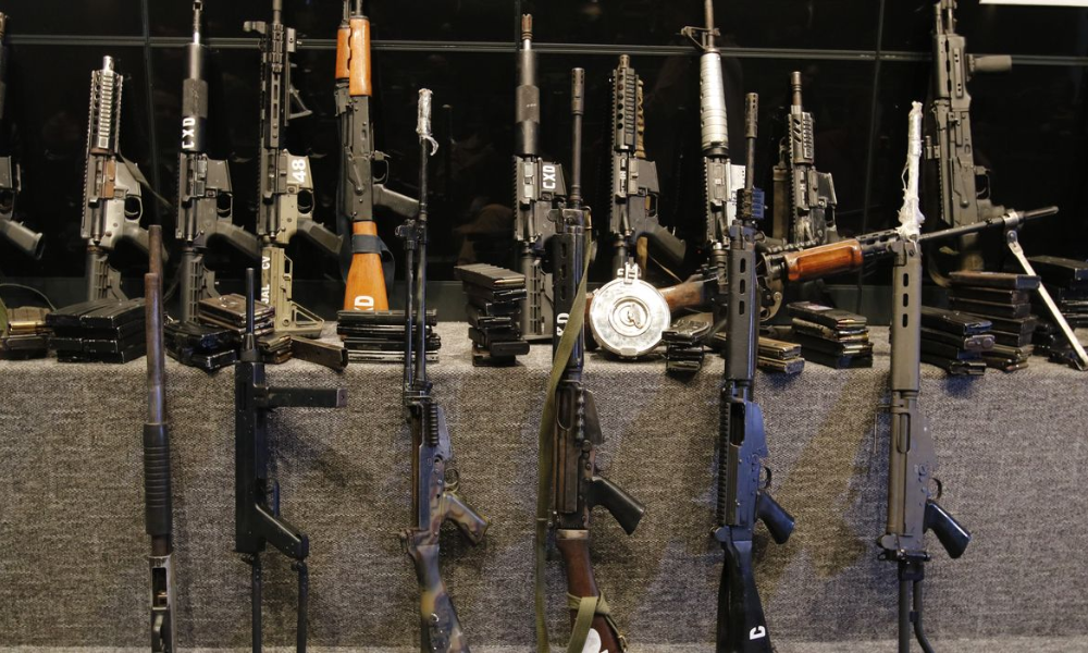 Militares do Bope vão receber bônus de R$ 5 mil por apreensão de fuzis do crime organizado