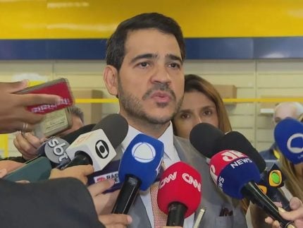 Governo vai usar recursos públicos para reembolsar afetados por fraudes no INSS