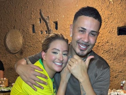 Dos barzinhos ao Rancho do Maia: conheça Jú Marques, cantora que conquistou as redes