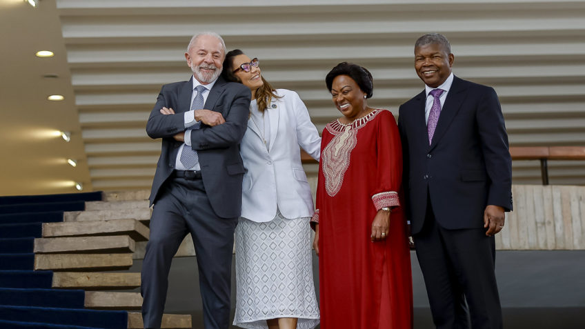 “Podem ligar para a Janja”, diz Lula sobre falar com chefes de Estado