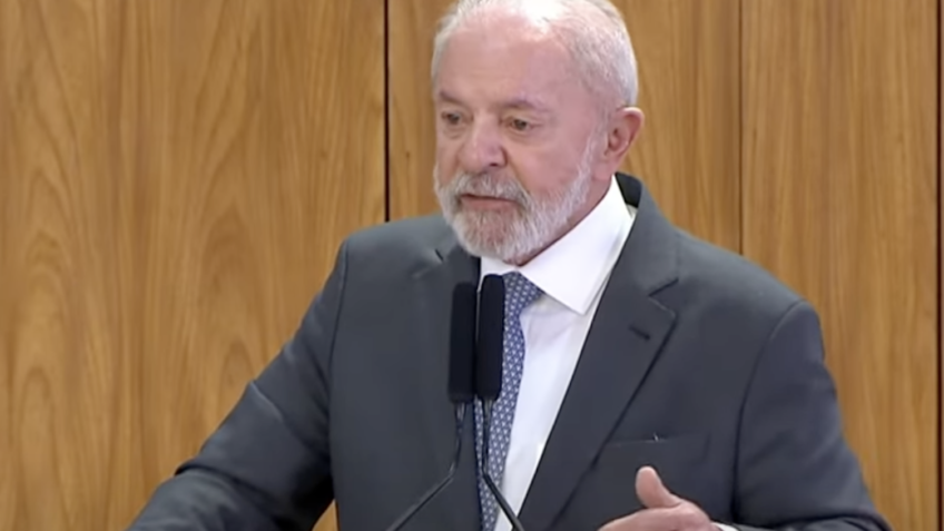 Lula pede 1 minuto de silêncio pela morte de Sebastião Salgado