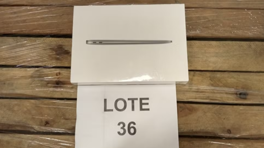 Leilão da Receita Federal tem Xiaomi por R$ 150, iPhones e carros
