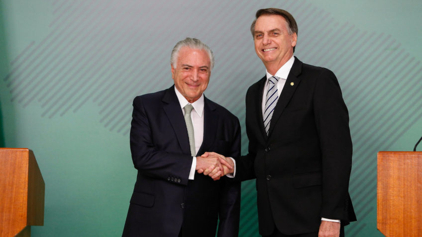 Temer tem todo direito de falar o que bem entender, diz Bolsonaro