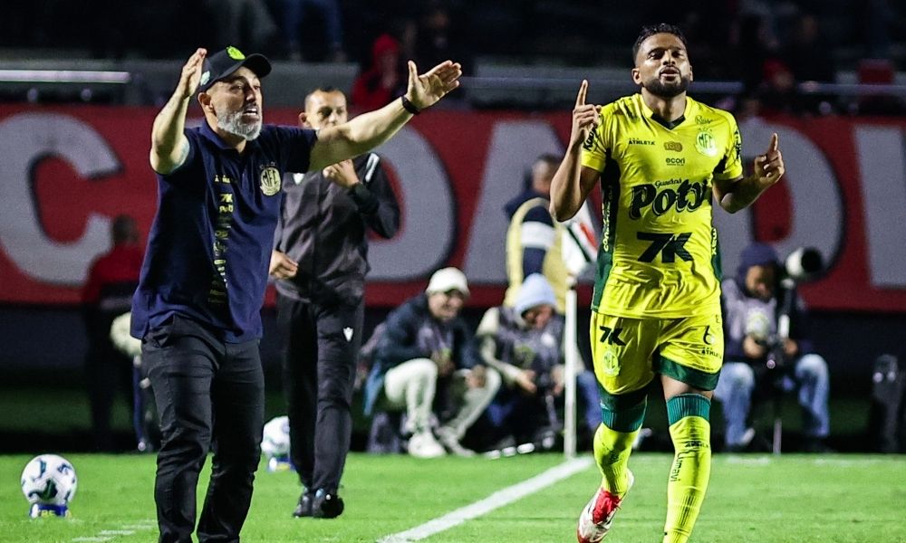 São Paulo perde do Mirassol no MorumBis e segue pífio em casa no Brasileirão