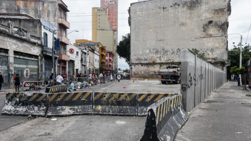 Com cracolândia esvaziada, Estado e prefeitura destacam tratamento