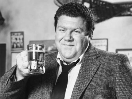 Morre o ator George Wendt, de “Cheers” e “Seinfeld”, aos 76 anos