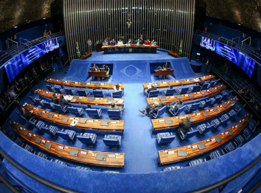 Senado aprova 5 nomes para indicações de embaixadores