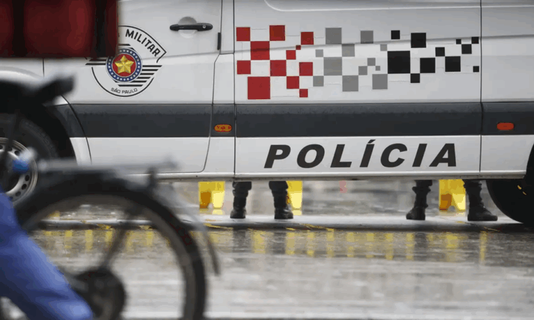 Homem faz esposa refém por mais de quatro horas na zona oeste de SP