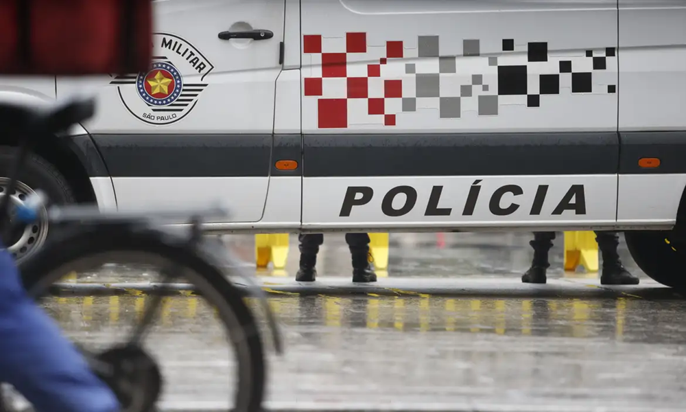 Criminosos invadem prédio em Higienópolis, roubam apartamentos e fazem moradores reféns