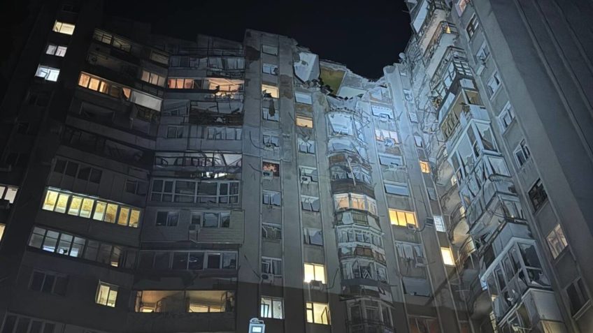 Ataque de drones russos deixa 2 mortos na Ucrânia