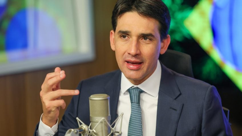 Chineses participarão do leilão do túnel de Santos, diz ministro