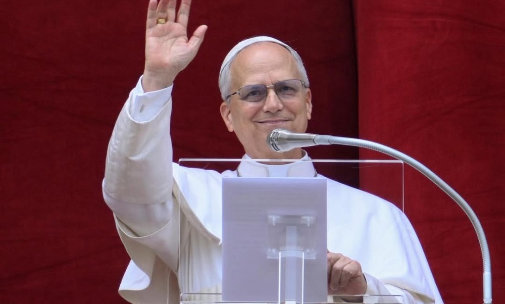 Papa Leão XIV ativa redes sociais e faz primeira postagem