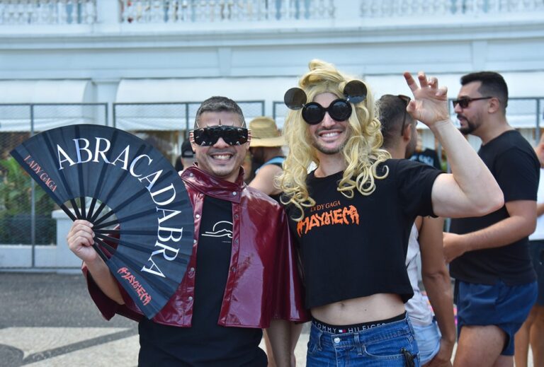 Entenda por que os fãs de Lady Gaga são chamados de ‘little monsters’