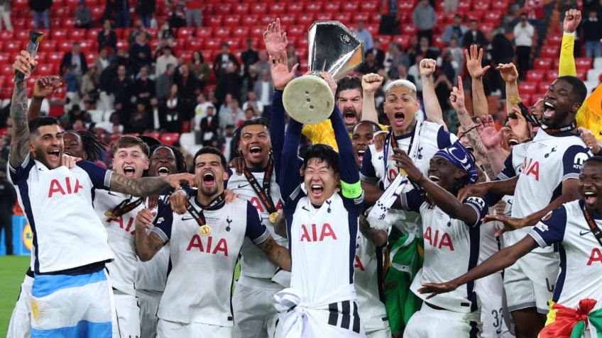 Com metade do prêmio da Champions, Tottenham vence Europa League