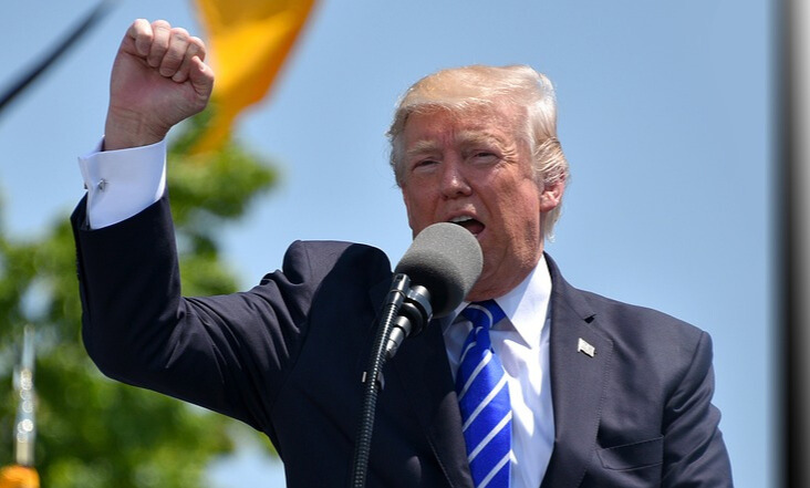Justiça dos EUA anula tarifas comerciais de Trump