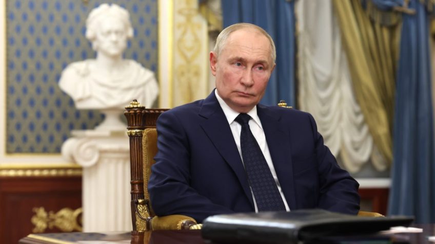 Putin quer encontro com Ucrânia para negociar acordo de paz