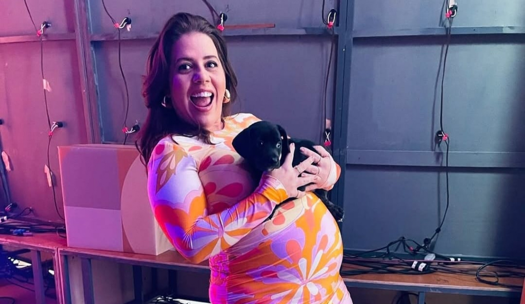 Talitha Morete chora ao vivo ao falar sobre perda do bebê de Tati Machado