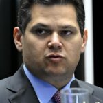Davi Alcolumbre se diz contra cotas fixas de mulheres no Legislativo