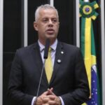 Projeto exige autorização judicial para acesso a dados do PIX