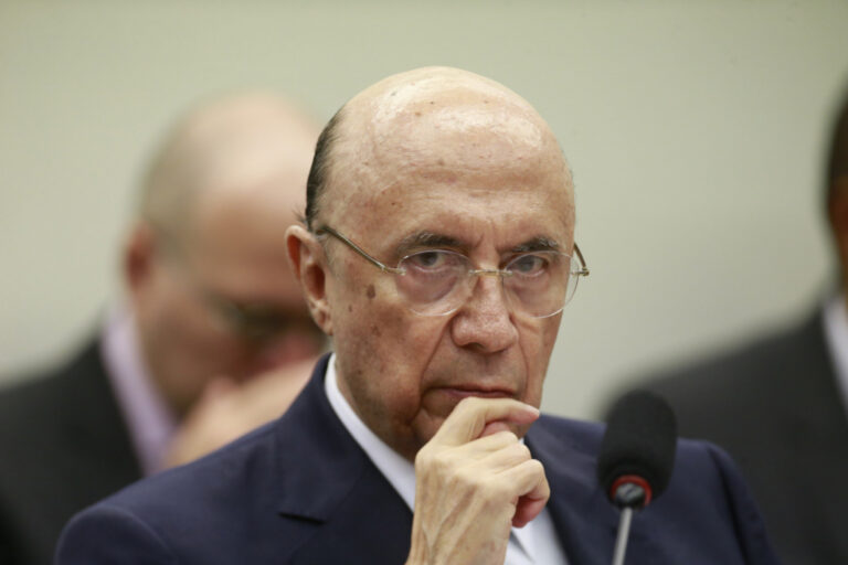 Haddad trava disputa interna no PT por aumento do IOF, diz Henrique Meirelles