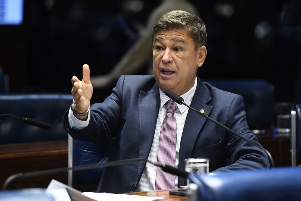 Grupo Parlamentar Brasil-Israel critica governo Lula por postura em conflito entre Israel e Irã
