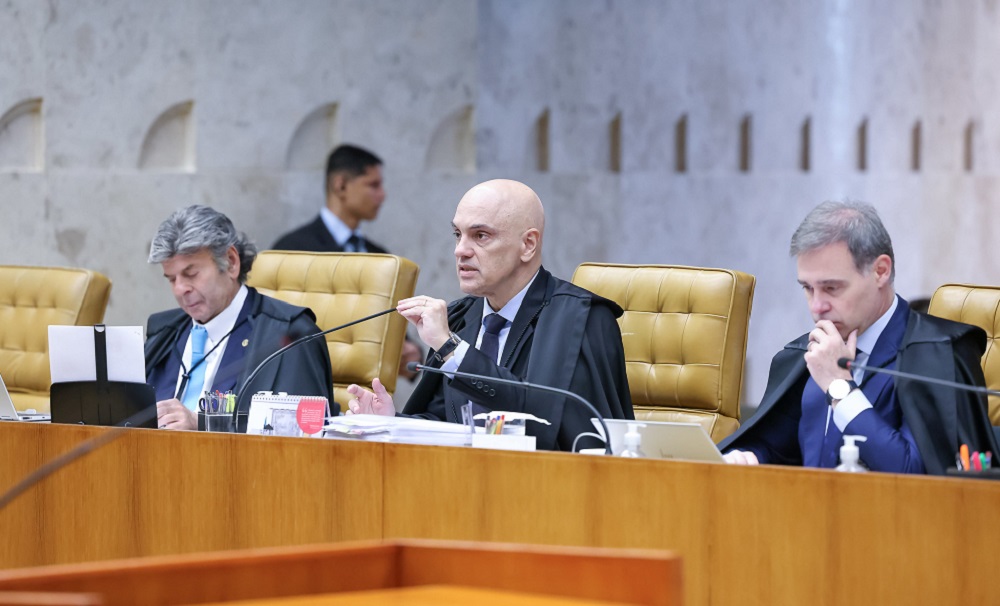 Moares vota pela responsabilização das redes por postagens ilegais