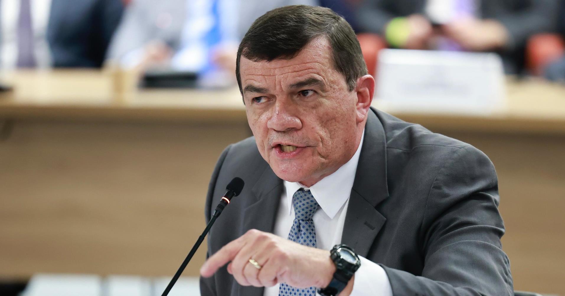 "Nunca tratei de minuta de golpe", disse Ex-ministro da Defesa