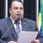 Comissão da Câmara aprova proposta de rastreio preciso de usuário
