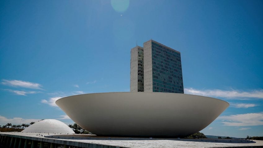 Indústria lança manifesto contra a “exportação de tributos”