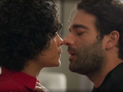 “Vale Tudo” tem alta rotatividade no time de roteiristas: movimentação é incomum e exige cuidados