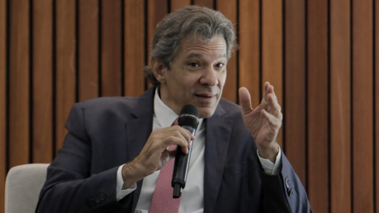 Alta do IOF será mantida enquanto solução não for aprovada