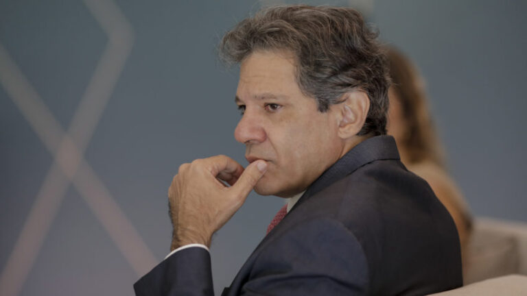 IOF sobre Previdência privada acima de R$ 50.000 é adiado