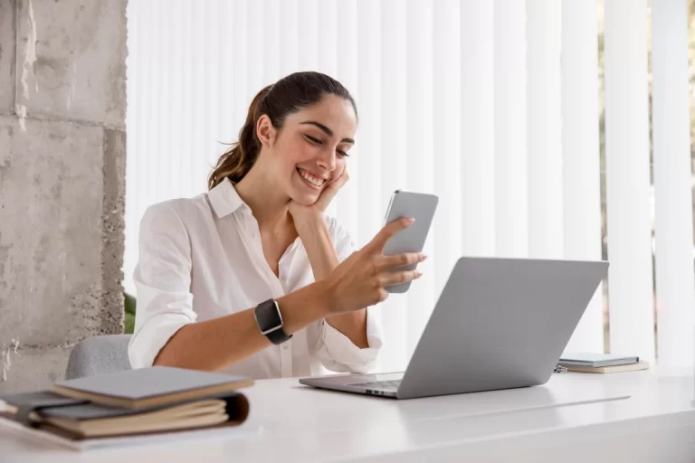 Brasileiros recorrem à internet para garantir uma renda extra