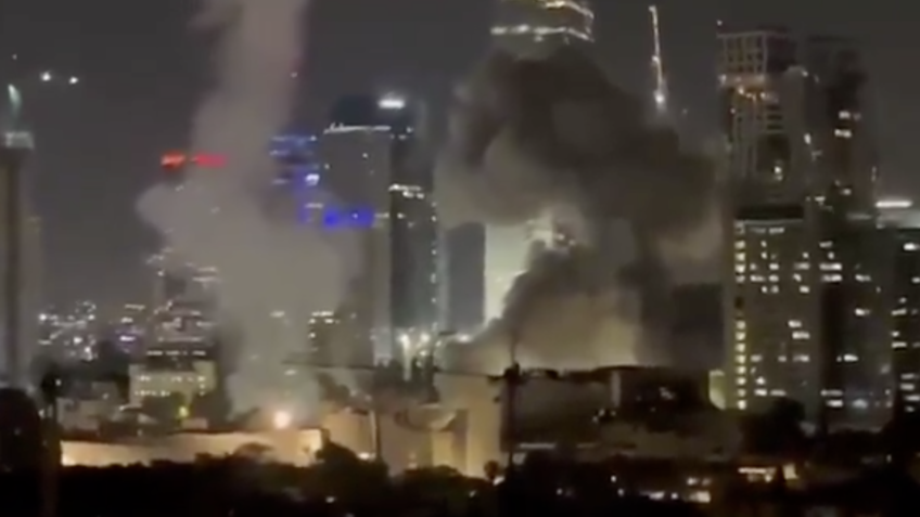 Irã bombardeia a cidade israelense de Tel Aviv; assista