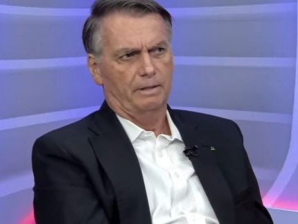 “Não botei dinheiro no Pix dela”, diz Bolsonaro ao negar envolvimento com Zambelli