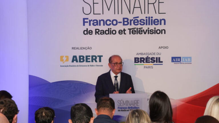 Decisão do STF pode ser “esboço de regulação” das redes