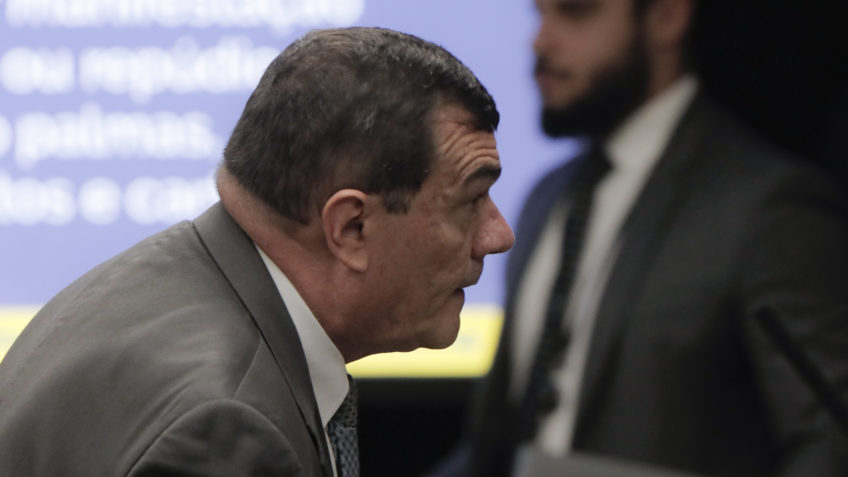 Ex-ministro da Defesa pede desculpas a Moraes no STF