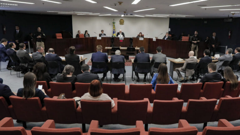 Assista aos vídeos dos depoimentos de Bolsonaro e 7 réus ao STF