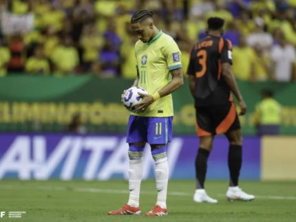 Torcedores serão proibidos de usar camisas de clubes em jogo da Seleção em SP