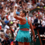 Sabalenka, número um do mundo, avança às quartas em Roland Garros