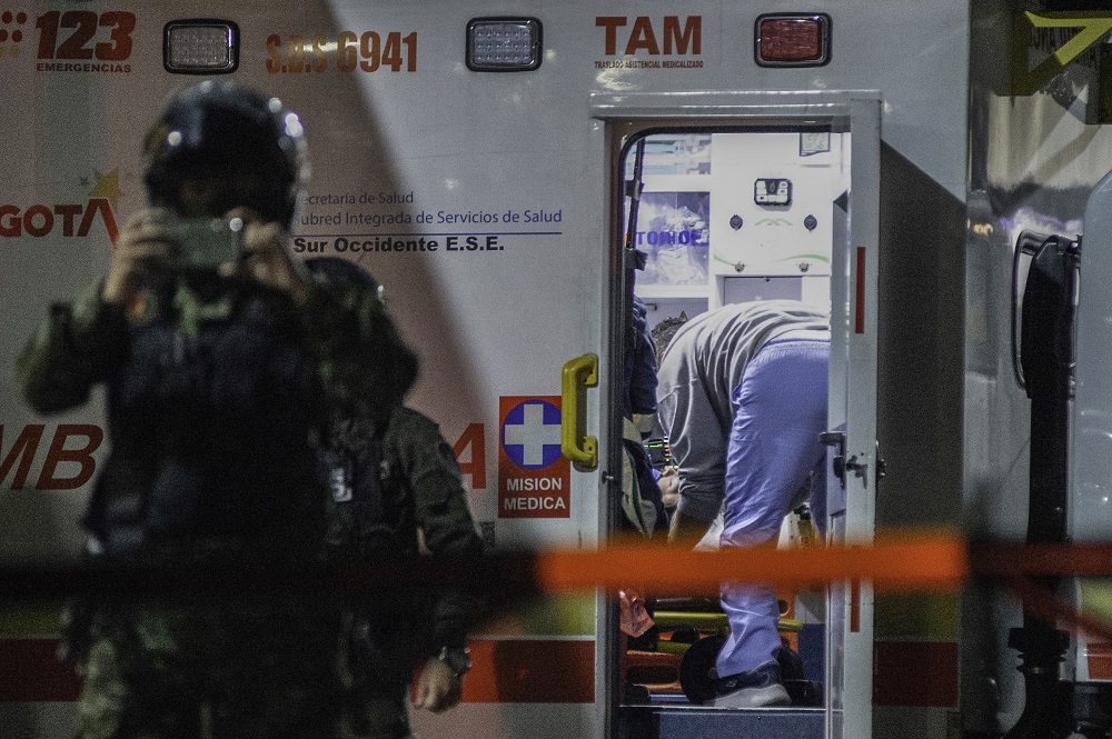 Estado de saúde do pré-candidato baleado na cabeça na Colômbia é de ‘gravidade máxima’