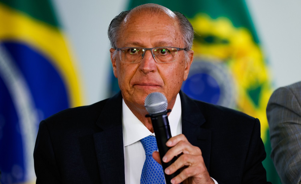 Alckmin defende que diálogo com o Congresso está bem encaminhado sobre IOF e medidas fiscais